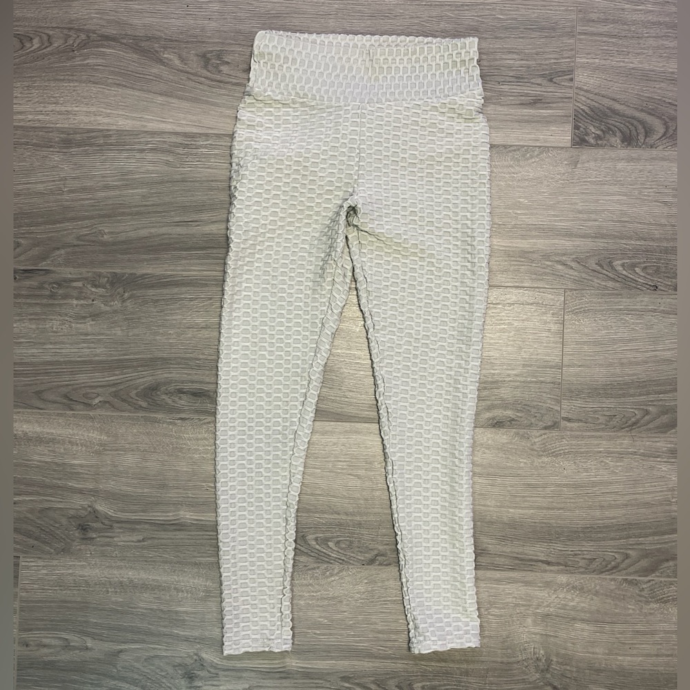 Light Grey Butt Enhancing Leggings